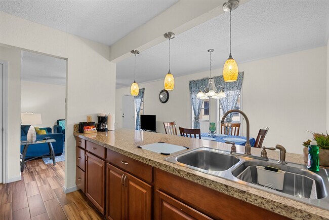 4727 Alabama St in Houston, TX - Building Photo - Building Photo