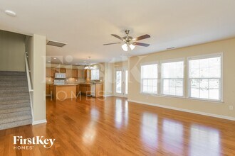 75 Averasboro Dr in Clayton, NC - Foto de edificio - Building Photo