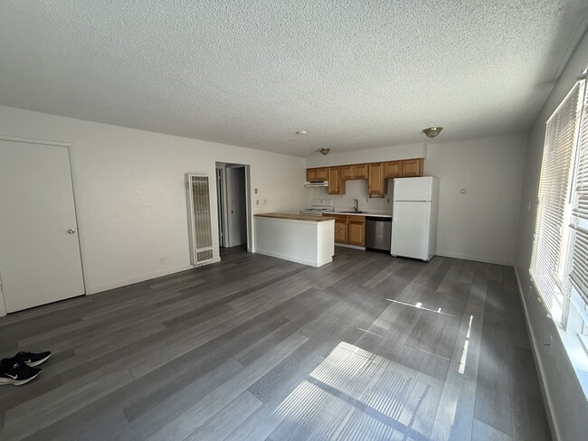 1177 Ski Run Blvd, Unit #A in South Lake Tahoe, CA - Foto de edificio - Building Photo