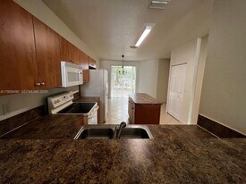 1909 Hibiscus Ln in Riviera Beach, FL - Building Photo