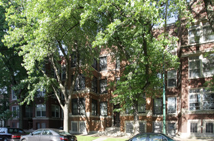 5517-5519 S University Ave Apartments