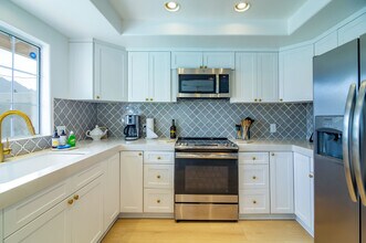 54200 Avenida Madero in La Quinta, CA - Building Photo - Building Photo