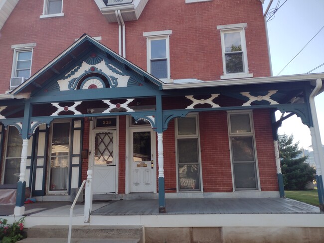 506 Washington St in Royersford, PA - Building Photo - Building Photo