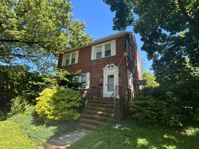 property at 306 Kingston Rd