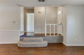 315 Memory Ln in Duncanville, TX - Building Photo - Building Photo