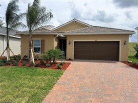 3917 Passion Vine Dr in Alva, FL - Building Photo