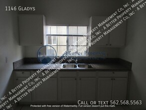 1146 Gladys Ave in Long Beach, CA - Building Photo - Building Photo