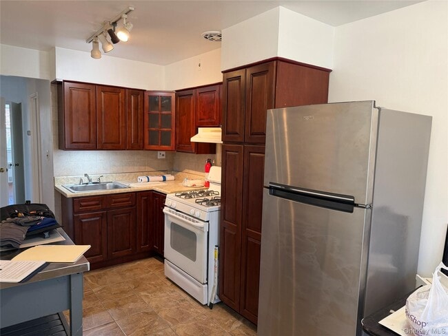 63-20A Pleasantview St in Queens, NY - Building Photo - Building Photo