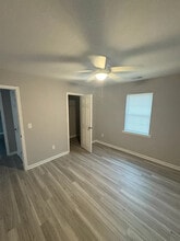 Room in House on Pinedale Cir NW in Conyers, GA - Building Photo - Building Photo