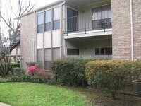 8100 Cambridge St photo'