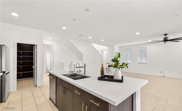 11278 Kraft Mountain Ave in Las Vegas, NV - Building Photo - Building Photo