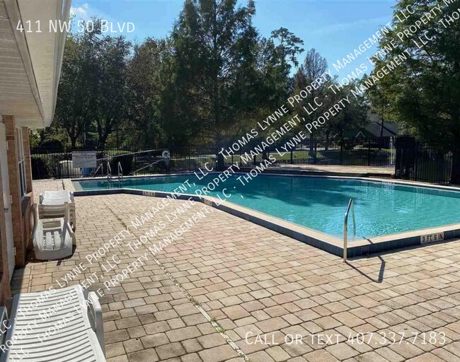411 NW 50th Blvd in Gainesville, FL - Building Photo - Building Photo