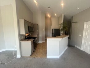 6640 Lavender Lilly Ln in North Las Vegas, NV - Building Photo - Building Photo