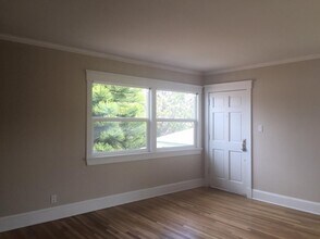 3825 1/2 Sawtelle Blvd, Unit 1/2 in Los Angeles, CA - Building Photo - Building Photo