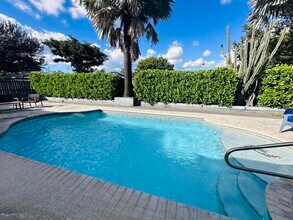 4540 Mathis St in Lake Worth Beach, FL - Building Photo - Building Photo