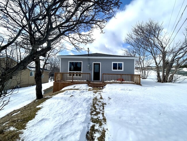 property at 365 Portugal Cove Pl