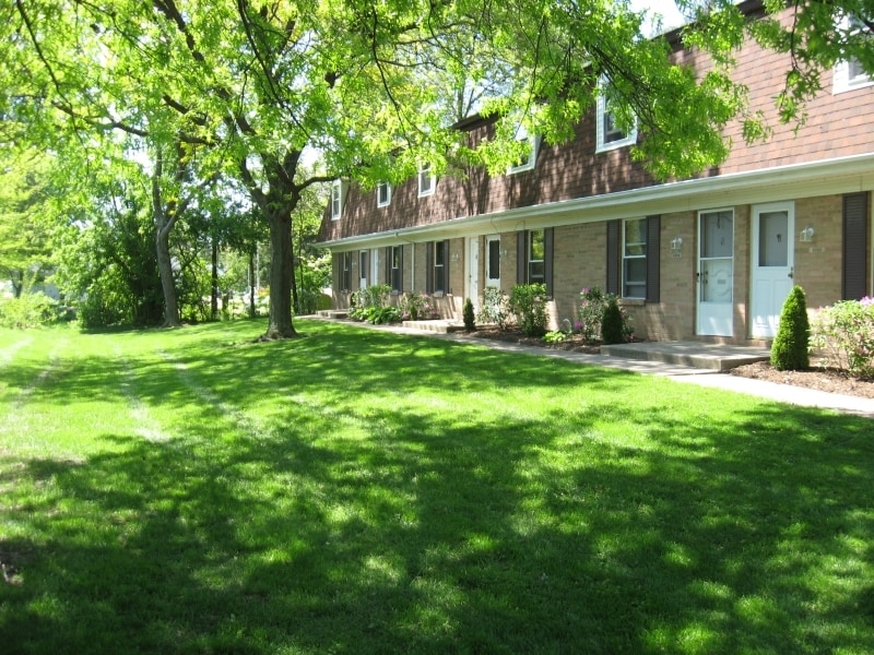 Winchester Apartments & Townhomes in Erie, PA - Foto de edificio