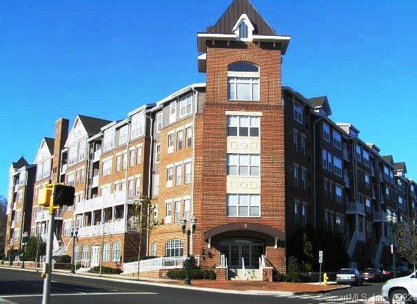 property at 35 Broad St