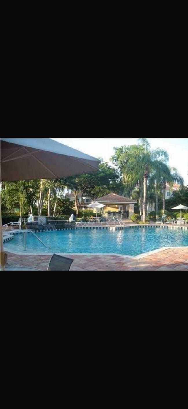1749 Village Blvd, Unit unit103 in West Palm Beach, FL - Building Photo - Building Photo