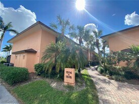 1516 Mainsail Dr in Naples, FL - Building Photo
