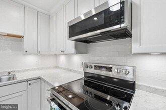 17360 Tripoli Blvd in Dumfries, VA - Building Photo - Building Photo