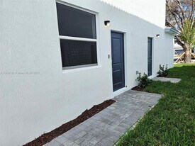 16233 SW 147th Ave in Miami, FL - Building Photo