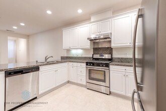 3250 E Yountville Dr in Ontario, CA - Building Photo - Building Photo