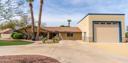 18026 N Everson Dr, Unit 246 in Glendale, AZ - Building Photo - Building Photo