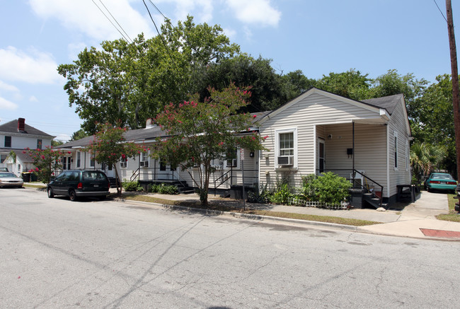 1201-1215 Atlantic Ave in Savannah, GA - Foto de edificio - Building Photo