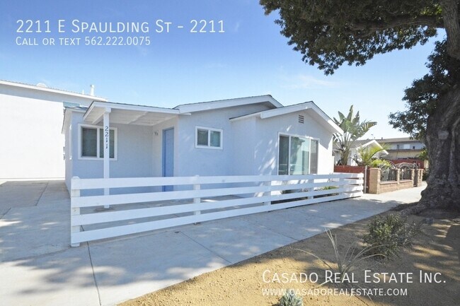 property at 2211 E Spaulding St