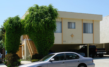 4117 Mclaughlin Ave in Los Angeles, CA - Building Photo - Building Photo