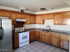 2406 W Jefferson St in Phoenix, AZ - Building Photo - Building Photo