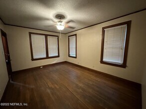 1244 Landon Ave, Unit 1 in Jacksonville, FL - Building Photo - Building Photo