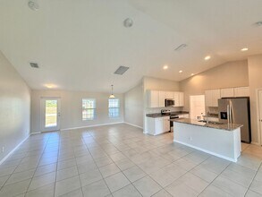 1825 NW 23rd Ave in Cape Coral, FL - Building Photo - Building Photo