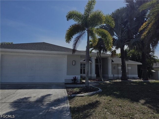 1918 SW 29th Terrace in Cape Coral, FL - Building Photo - Building Photo