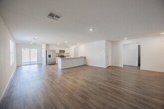 1458 E Peggy Dr in Casa Grande, AZ - Building Photo - Building Photo