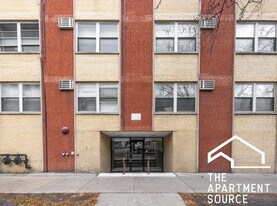 6830 N Sheridan Rd, Unit 263 in Chicago, IL - Building Photo