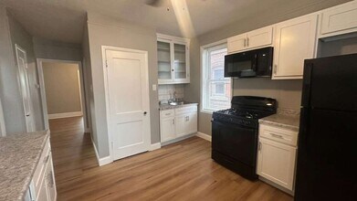 5042-5044-5044 Pernod Ave in St. Louis, MO - Foto de edificio - Building Photo