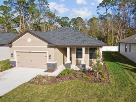 11512 Weaver Hollow Rd in New Port Richey, FL - Building Photo