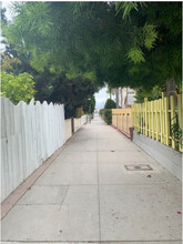 41 1/4 Thornton Ave in Venice, CA - Building Photo - Building Photo