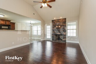 1129 Stillwood Dr in Clarksville, TN - Building Photo - Building Photo