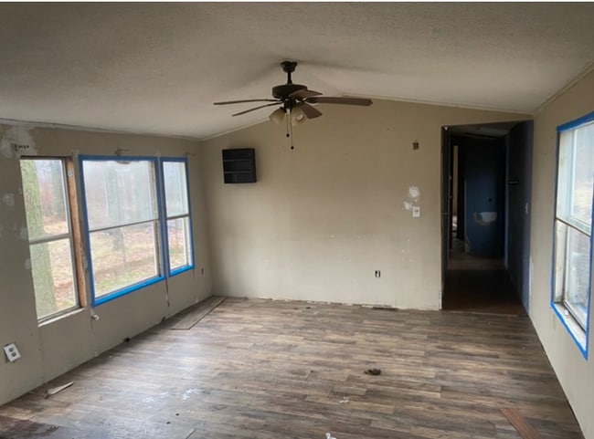 120 Wilderness Park in Clarendon, PA - Building Photo - Building Photo