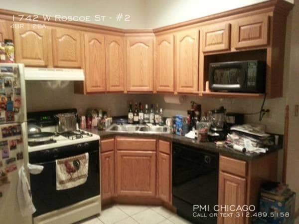 1742 W Roscoe St-Unit -#2 in Chicago, IL - Foto de edificio