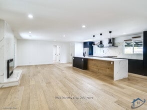 1038 Enderby Way in Sunnyvale, CA - Building Photo - Building Photo