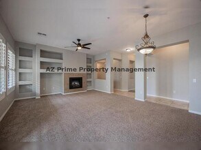 2989 N 44th St in Phoenix, AZ - Building Photo - Building Photo