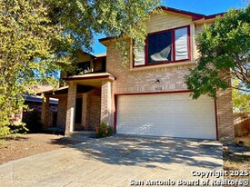 5010 Fern Lake in San Antonio, TX - Building Photo