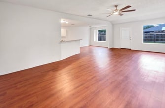 2094 Ridgewood Cir in Ingleside, TX - Foto de edificio - Building Photo