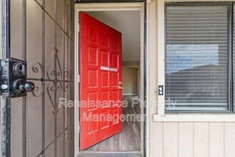 1394 Pajaro Ave in Manteca, CA - Building Photo - Building Photo