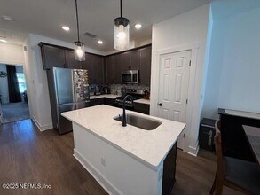 11114 Quasar Ct in Jacksonville, FL - Building Photo - Building Photo