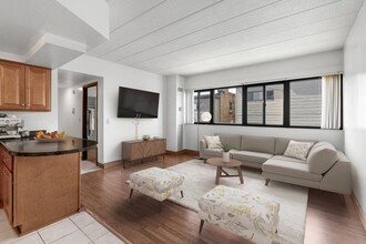 Bates Hill Apartments in Pittsburgh, PA - Building Photo - Building Photo